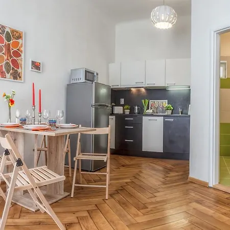 Modern Zitna Prague