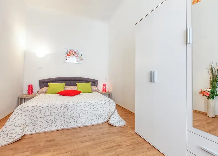 Lägenhet Modern Zitna *